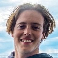 Nick Fry, 24 (Estrella de YouTube)