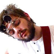 Nick Thune, 45 (Komiek)