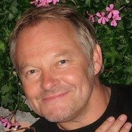 Nick Van Eede, 67 (Rock Singer)