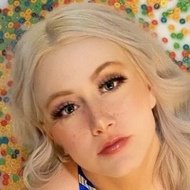 Nicki Baber, 28 (TikTok明星)