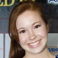 Nicki Kelly, 27 (电视女演员)