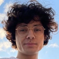 nickisnotgreen, 26 (YouTube明星)