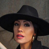 Nicky Schmaderer, 33 (博主)