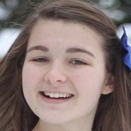 Nicole Luellen, 23 (YouTube Star)