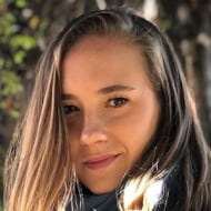 Nicole Regnier, 30 (Giocatore di calcio)