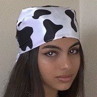 Nicole Sahebi, 22 (TikTok明星)