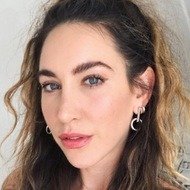 Nikki DeRoest, 39 (Blogger)