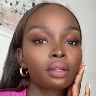 Nikki Perkins, 33 (YouTube明星)