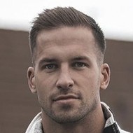 Niklas Niebiossa, 28 (Instagram Star)