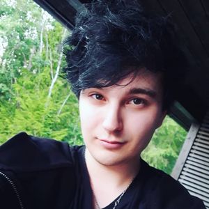 Niko Skarp, 24 (YouTube明星)