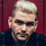 Niles Gibbs, 34 (Guitarist)