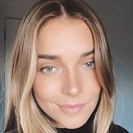 Nina Jephcott, 25 (TikTok Star)