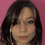 Ni.nique, 24 (TikTok Star)