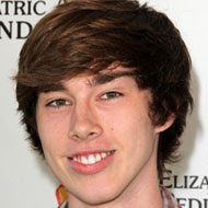 Noah Crawford, 29 (TV Actor)