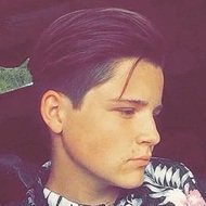 Noah Peaslee, 23 (TikTok Star)