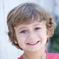 Noah Salsbury Lipson, ? (Actor de Televisión)