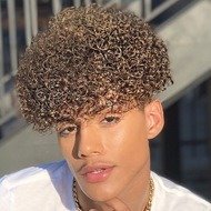 Noel Ferreira, 23 (Estrella de TikTok)