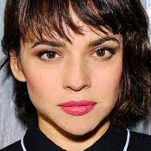 Norah Jones, 46 (爵士歌手)
