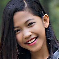 Nur Amira Syahira, 20 (鼓手)