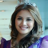 Nur Fazura, 40 (電視女演員)