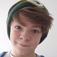 Oakes Fegley, 19 (Diễn viên điện ảnh)