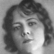 Olga Printzlau (1891 - 1962) (编剧)