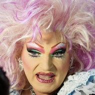 Olivia Jones, 55 (其他)