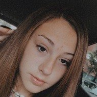 Olivia Rose, 19 (Estrella de YouTube)