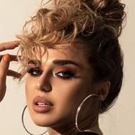 Olya Bryl, 31 (造型师)