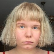 Olya Cass, 30 (Instagram Star)