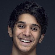 Omar Farooq, 29 (Estrella de YouTube)