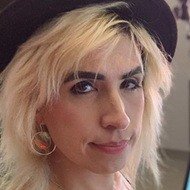 Ophelia Pastrana, 43 (活動家)