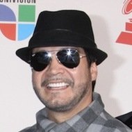 Oscar De La Rosa, 65 (Chanteuse pop)