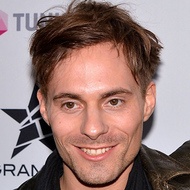 Oskar Linnros, 42 (说唱歌手)