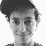 Owen Danoff, 34 (流行歌手)
