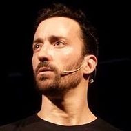 Pablo Puyol, 49 (TV-acteur)