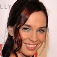 Pamela Horton, 35 (模特)