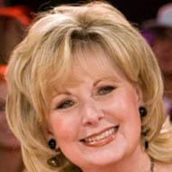 Pamela Wallin, 72 (Người dẫn chương trình)