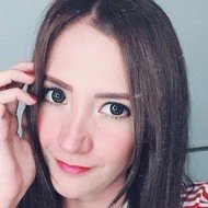 Pao Poulain, 31 (YouTube Star)