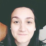 Paola Destefani, 33 (YouTube Star)