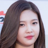 Park Soo-young, 27 (World Music Singer)