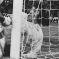 Pat Jennings, 78 (足球运动员)