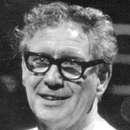Pat Page (1929 - 2010) (Magician)