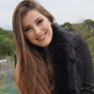 Patricia Caetano, 31 (YouTube Star)