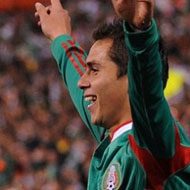 Paul Aguilar, 37 (足球运动员)