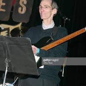 Paul Atkinson (1946 - 2004) (吉他手)