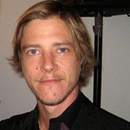 Paul Banks, 45 (Рок-певец)