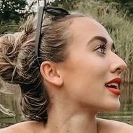 Paulina Wallner, 28 (YouTuber)