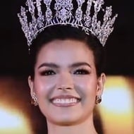 Paweensuda Drouin, 32 (Concorrente del concorso)