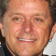 Peter Cetera, 79 (摇滚歌手)